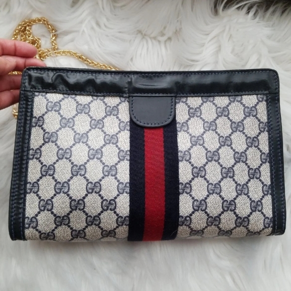 Authentic Vintage Gucci Crossbody Clutch - Picture 2 of 11
